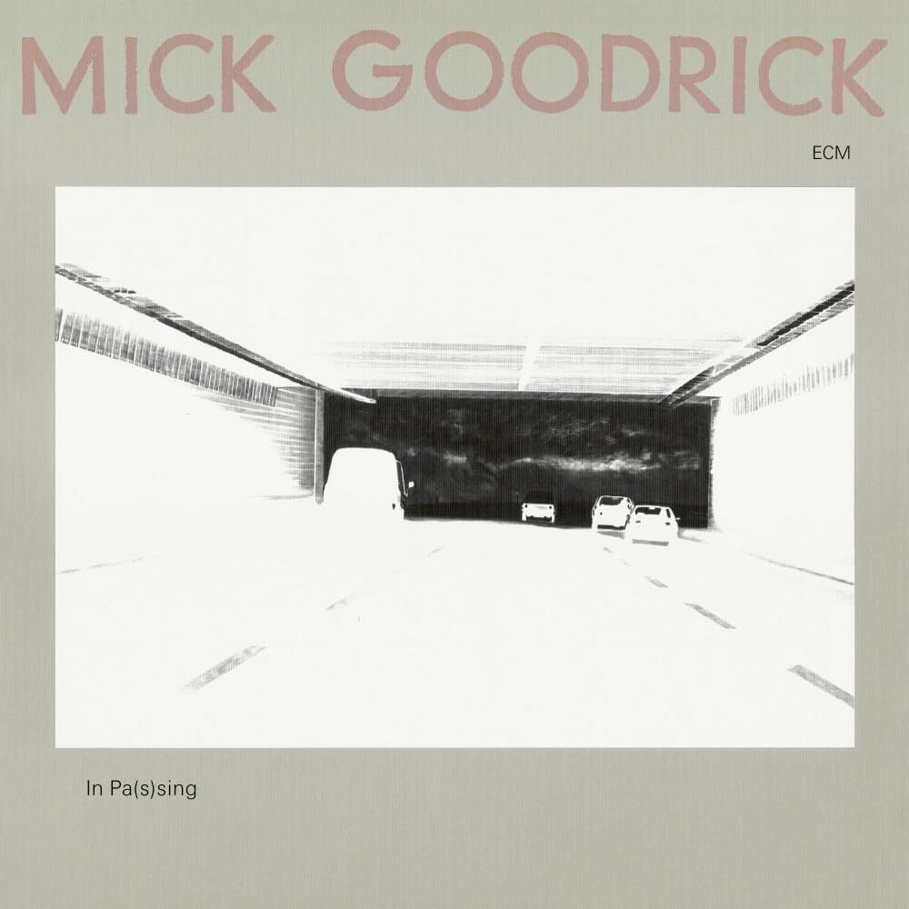 In Pas(s)ing (Ecm Luminessence Series)