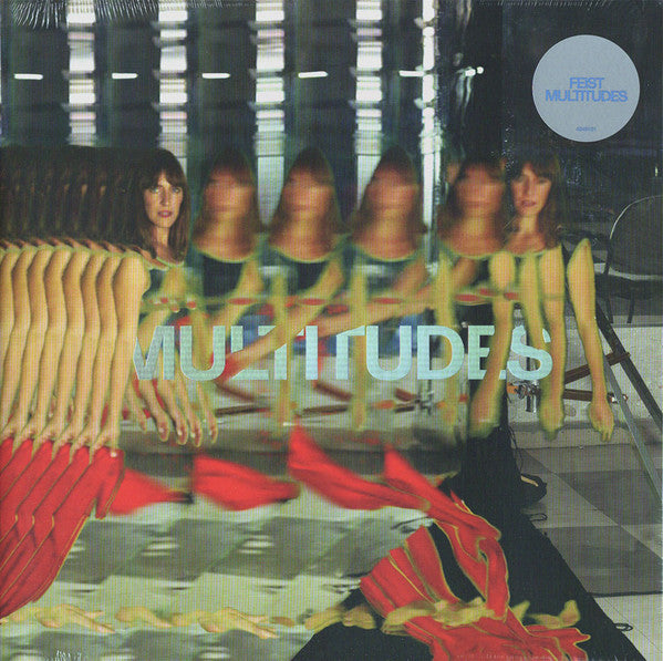 MULTITUDES
