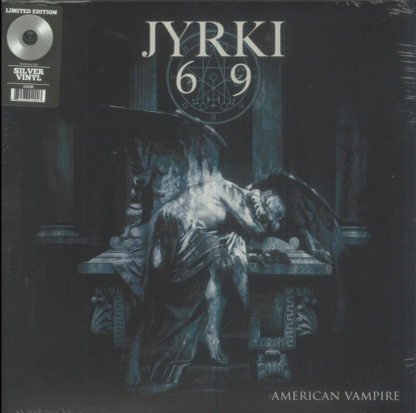 AMERICAN VAMPIRE