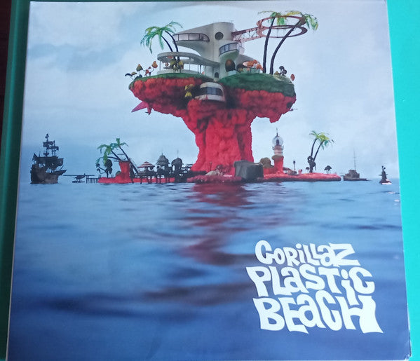 PLASTIC BEACH