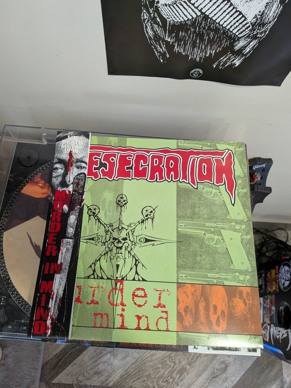 MURDER IN MIND