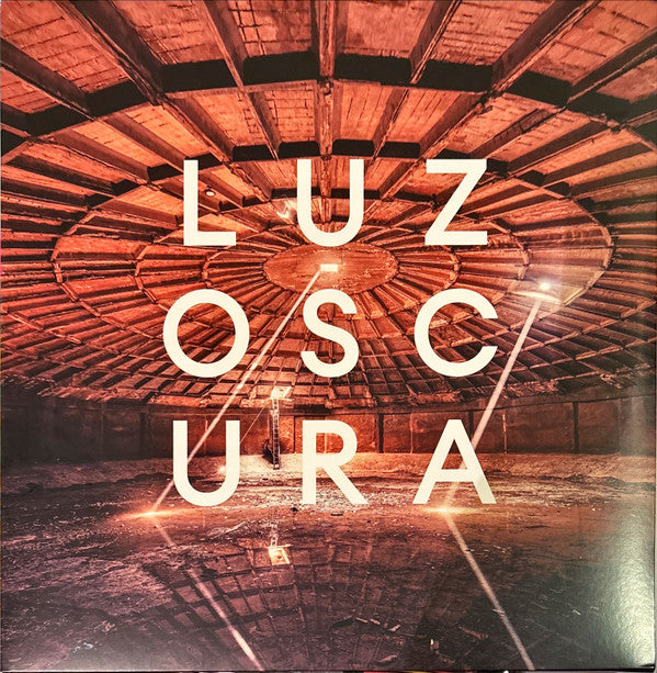 LUZoSCURA
